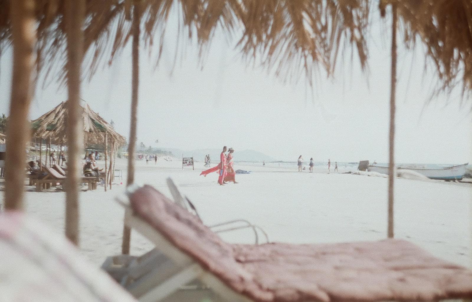 Люди на пляже