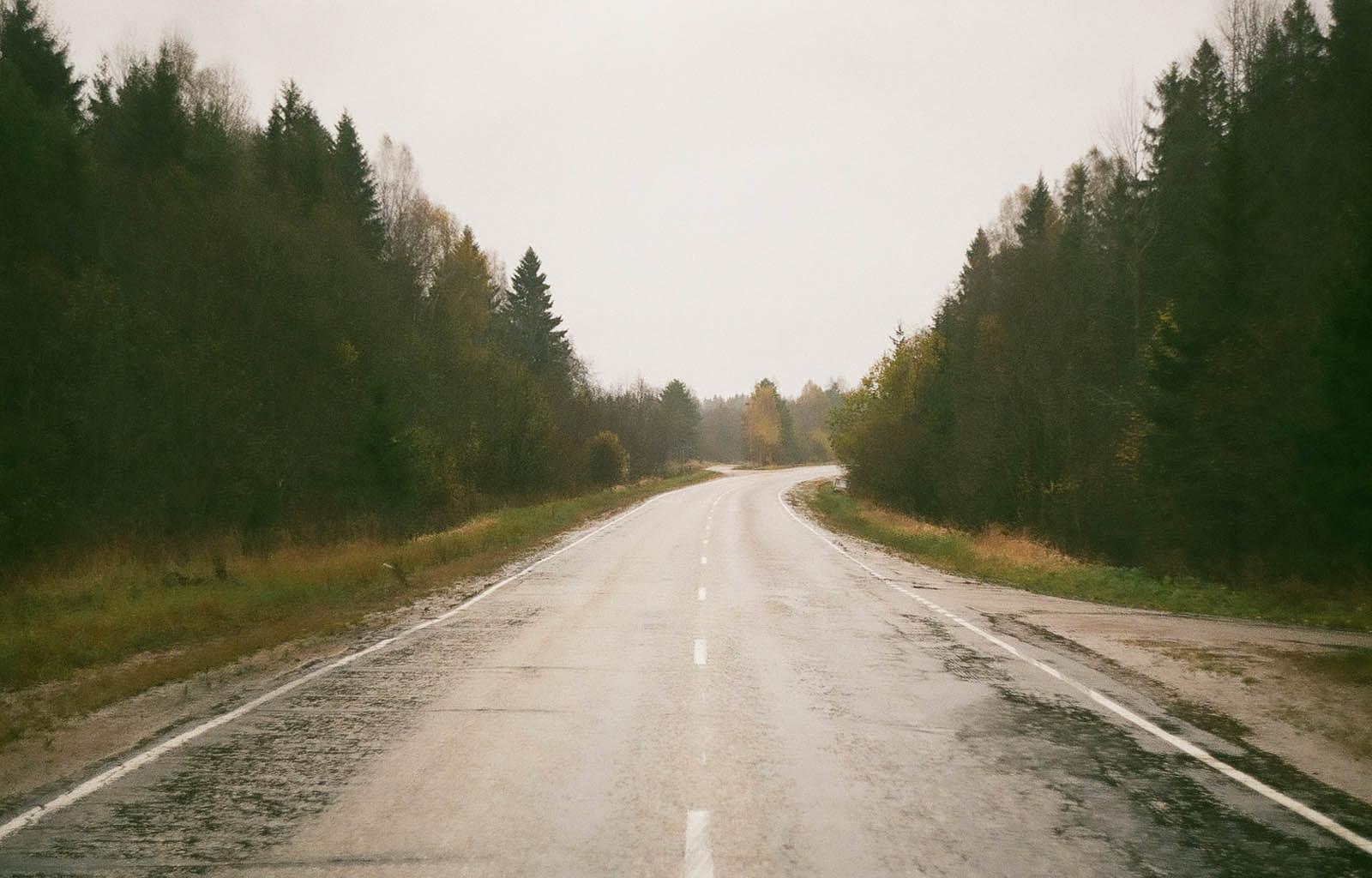 Пустынная дорога