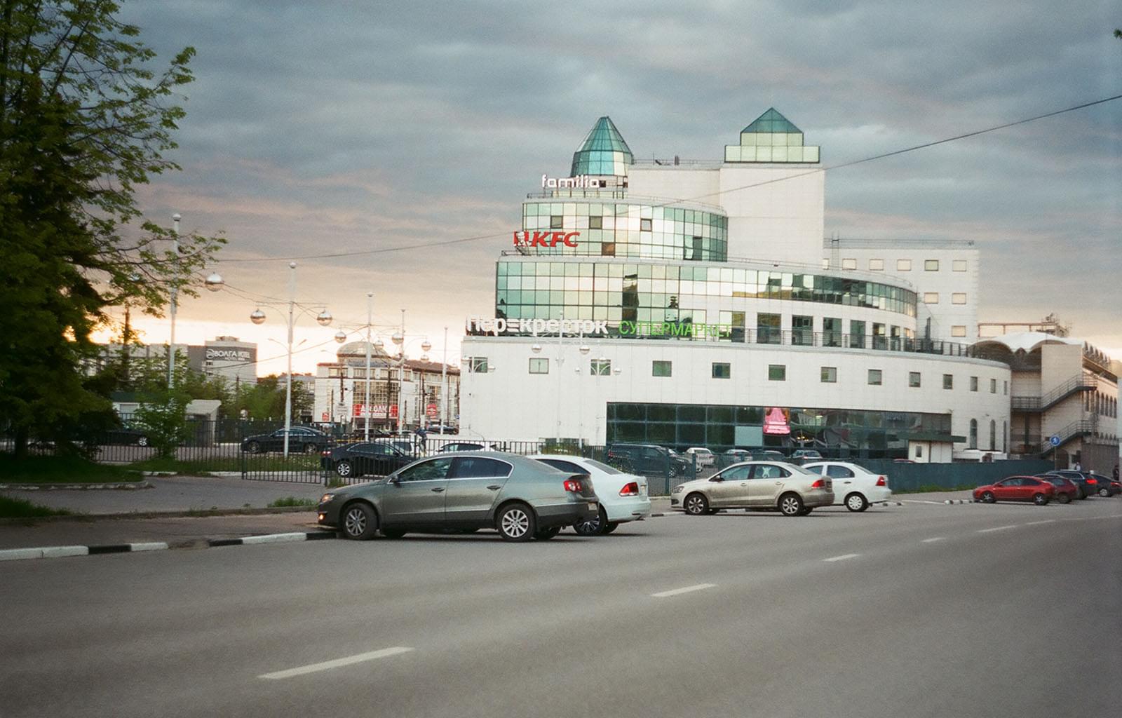 Вид на торговый центр «Олимп»