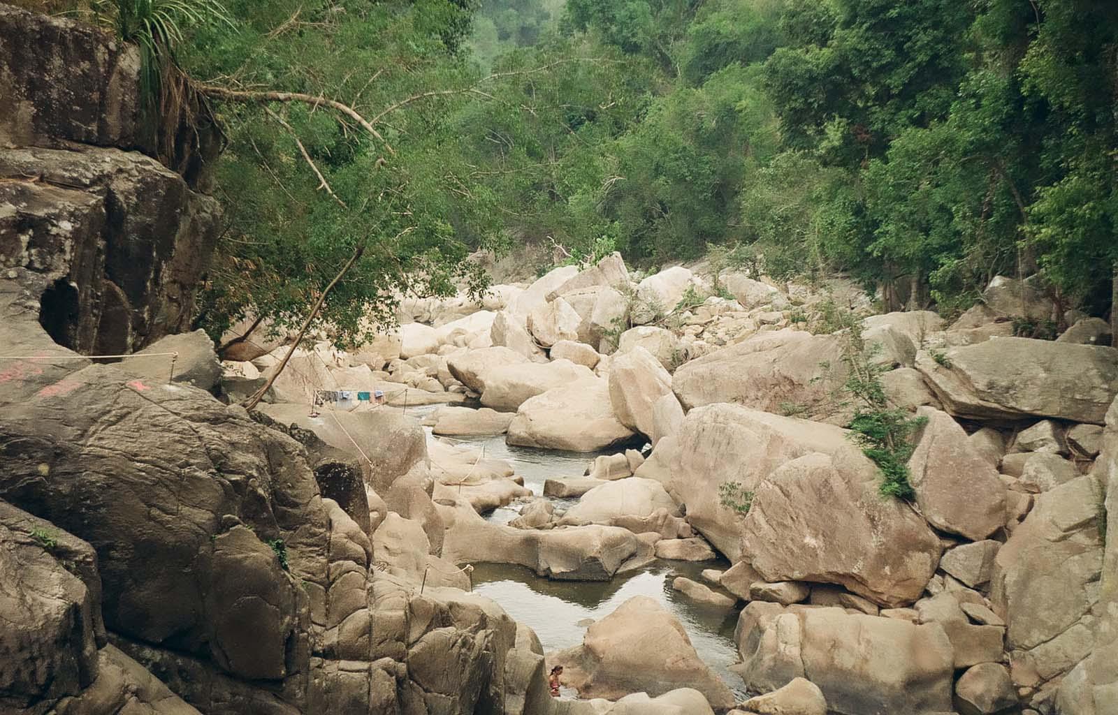 Вид на камни